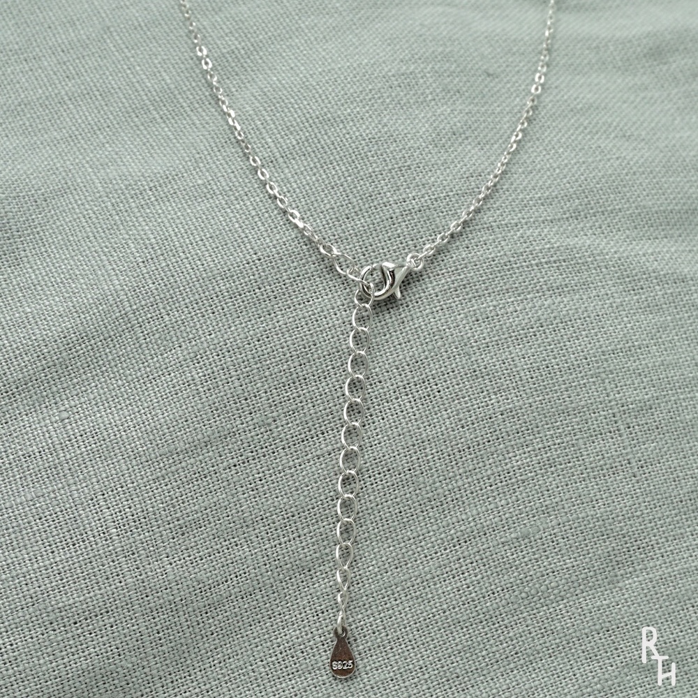 Hammered Silver Waning Moon Necklace | 925 Silver - Picture 2 of 2